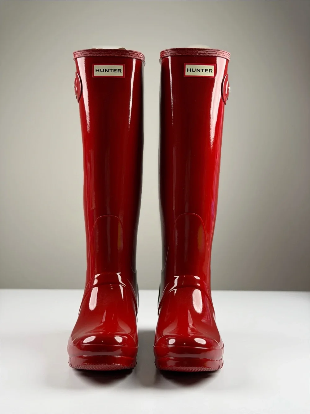 Hunter Women's Original Tall Gloss Rain Boots in Military Red, Size 8